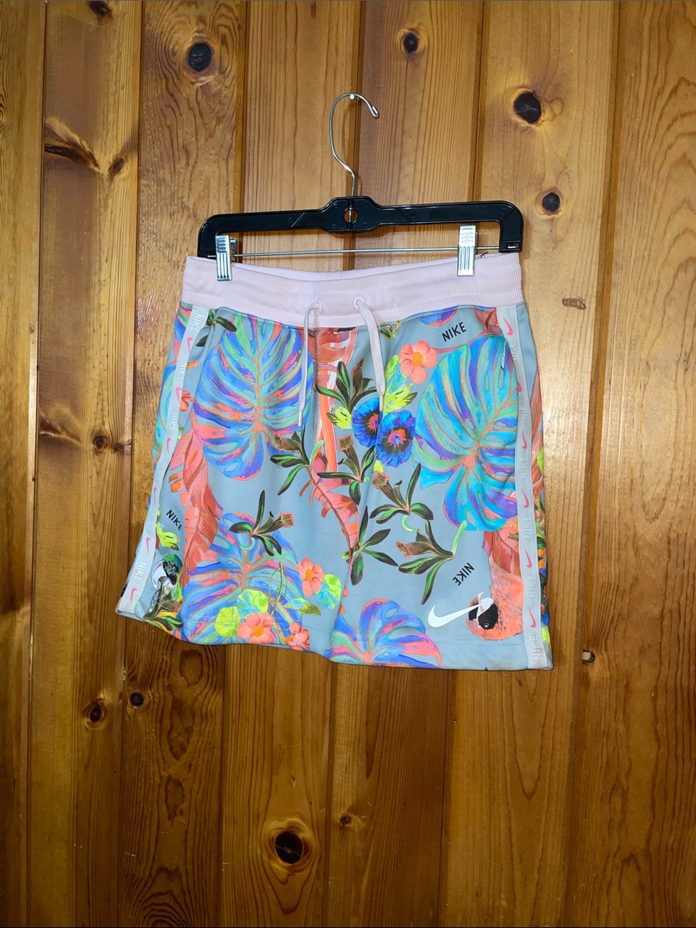 Nike Multicolor Tropical Floral Athletic Skirt with Pastel Accents hawaiian - Picture 2 of 13